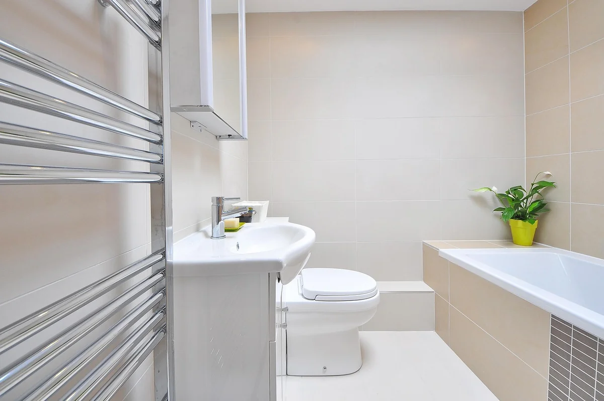 Combien coûte vraiment un projet Lapeyre salle de bain ?